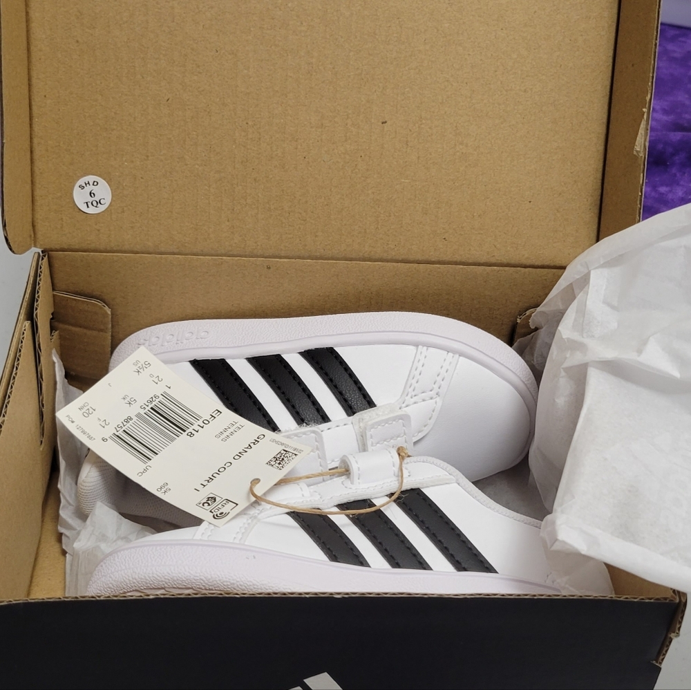 Toddler adidas shoes